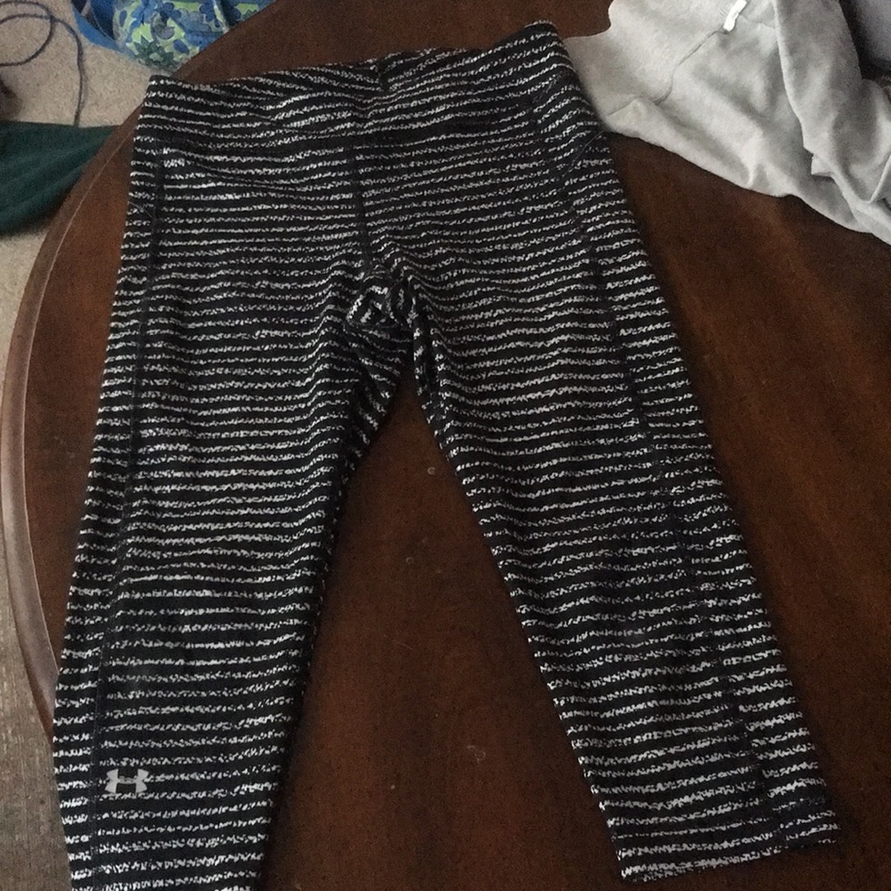 Under armour cropped legging
